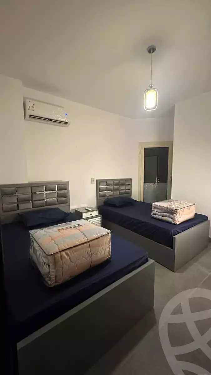 https://aqarmap.com.eg/en/listing/6033705-for-sale-cairo-el-sheikh-zayed-city-compounds-dh-drys