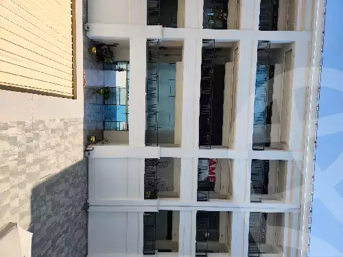 https://aqarmap.com.eg/ar/listing/6033741-for-sale-cairo-new-cairo-compounds-top-90-mall