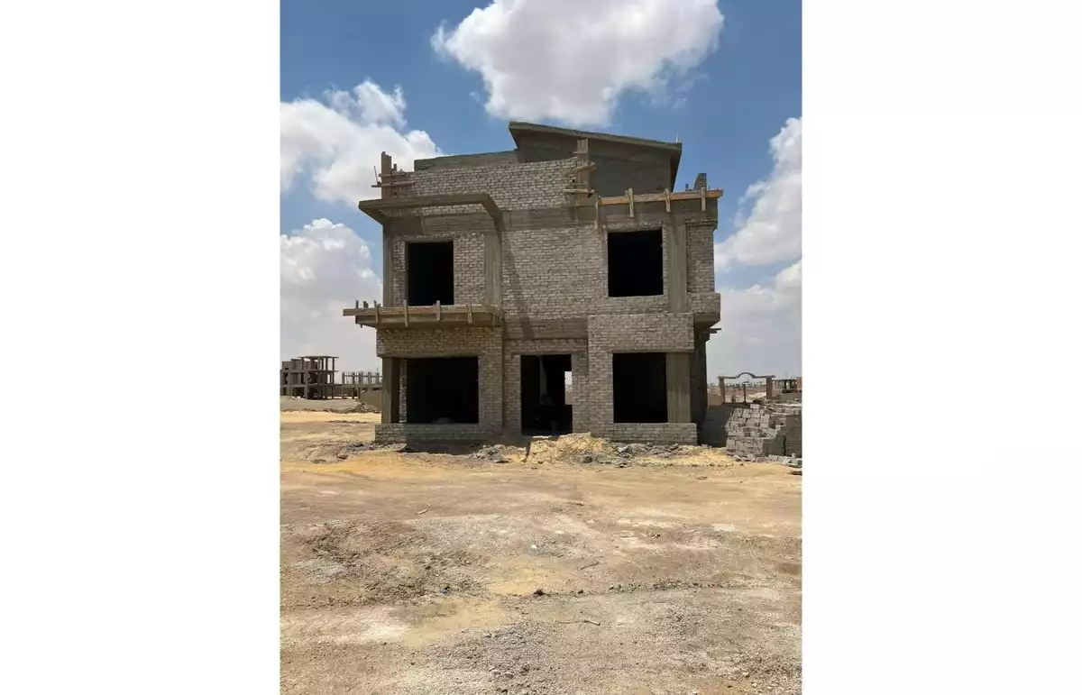 https://aqarmap.com.eg/en/listing/6033900-for-sale-cairo-el-sheikh-zayed-city-compounds-t-pearl-compound-torec