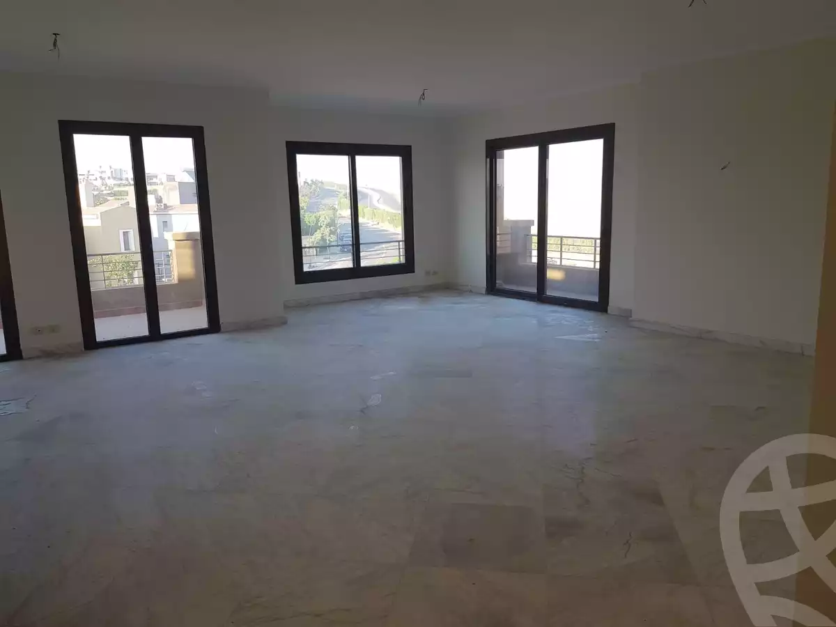 https://aqarmap.com.eg/en/listing/6034065-for-rent-cairo-el-sheikh-zayed-city-compounds-casa