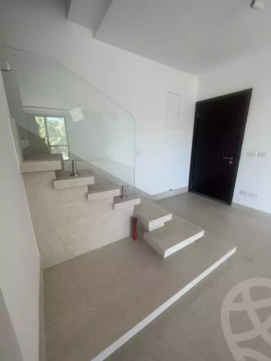 https://aqarmap.com.eg/en/listing/6034138-for-rent-cairo-el-sheikh-zayed-city-compounds-kmbwnd-wyst-twn-swdyk