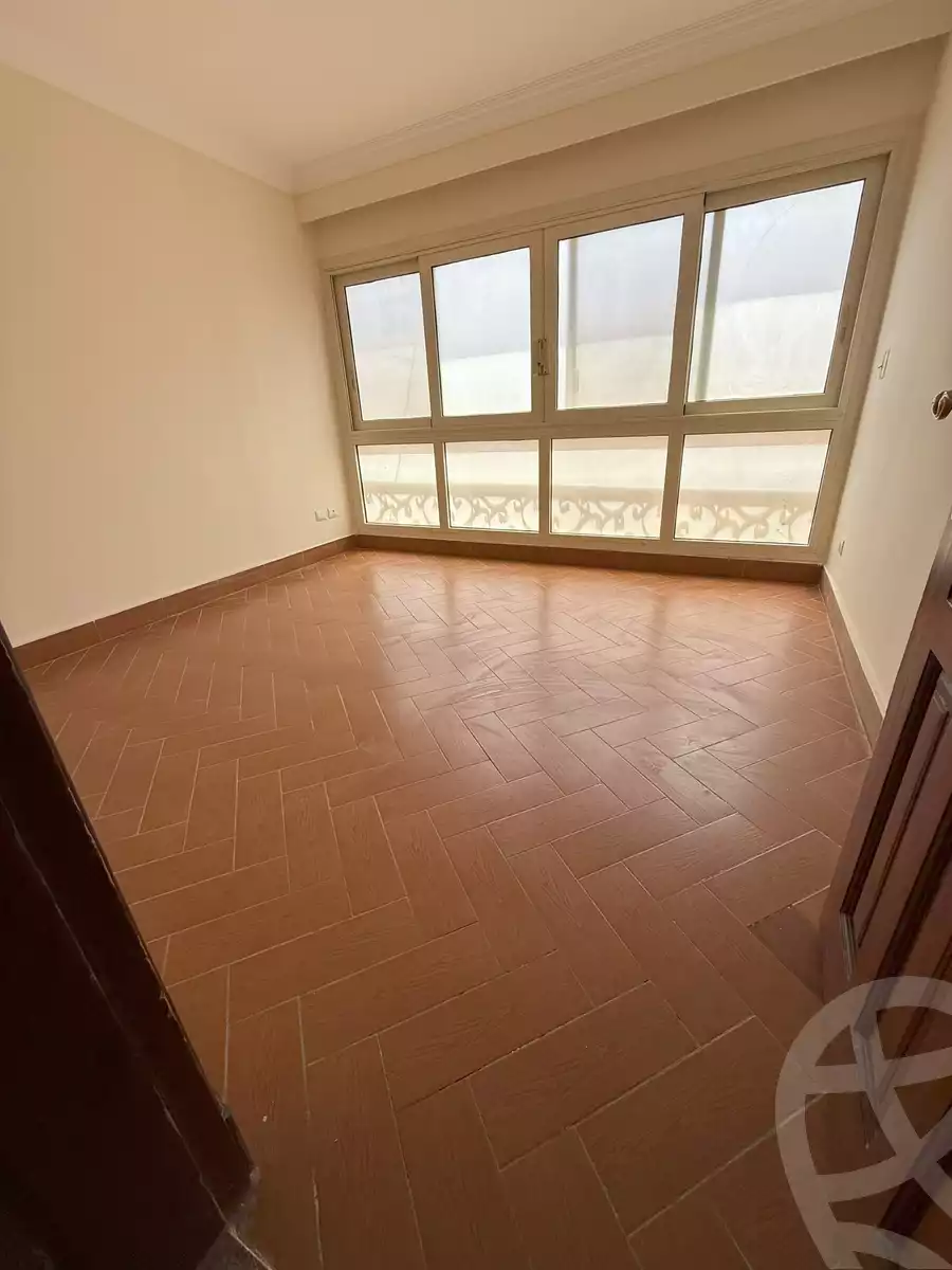 https://aqarmap.com.eg/ar/listing/6005510-for-sale-cairo-new-cairo-el-narges-el-narges-omarat-ibrahim-el-helbawy-st