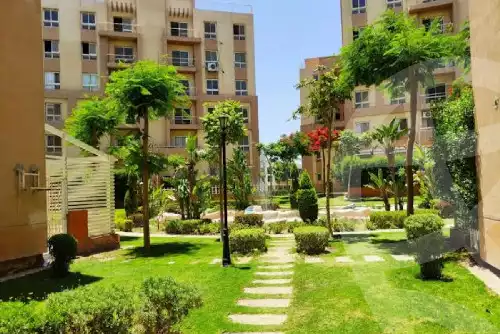https://aqarmap.com.eg/en/listing/6035193-for-sale-cairo-6th-of-october-hadaeq-october-kmbwnd-fy-hdyq-ktwbr-degla-gardens