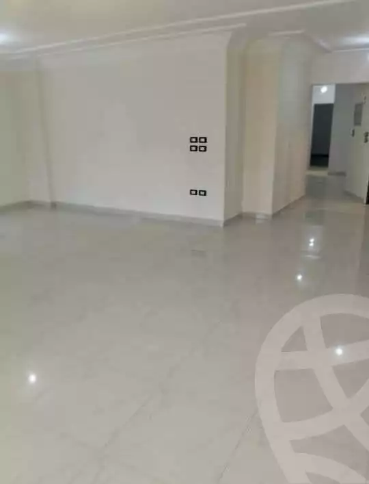 https://aqarmap.com.eg/ar/listing/6032051-for-rent-cairo-mokattam-lhdb-l-ly
