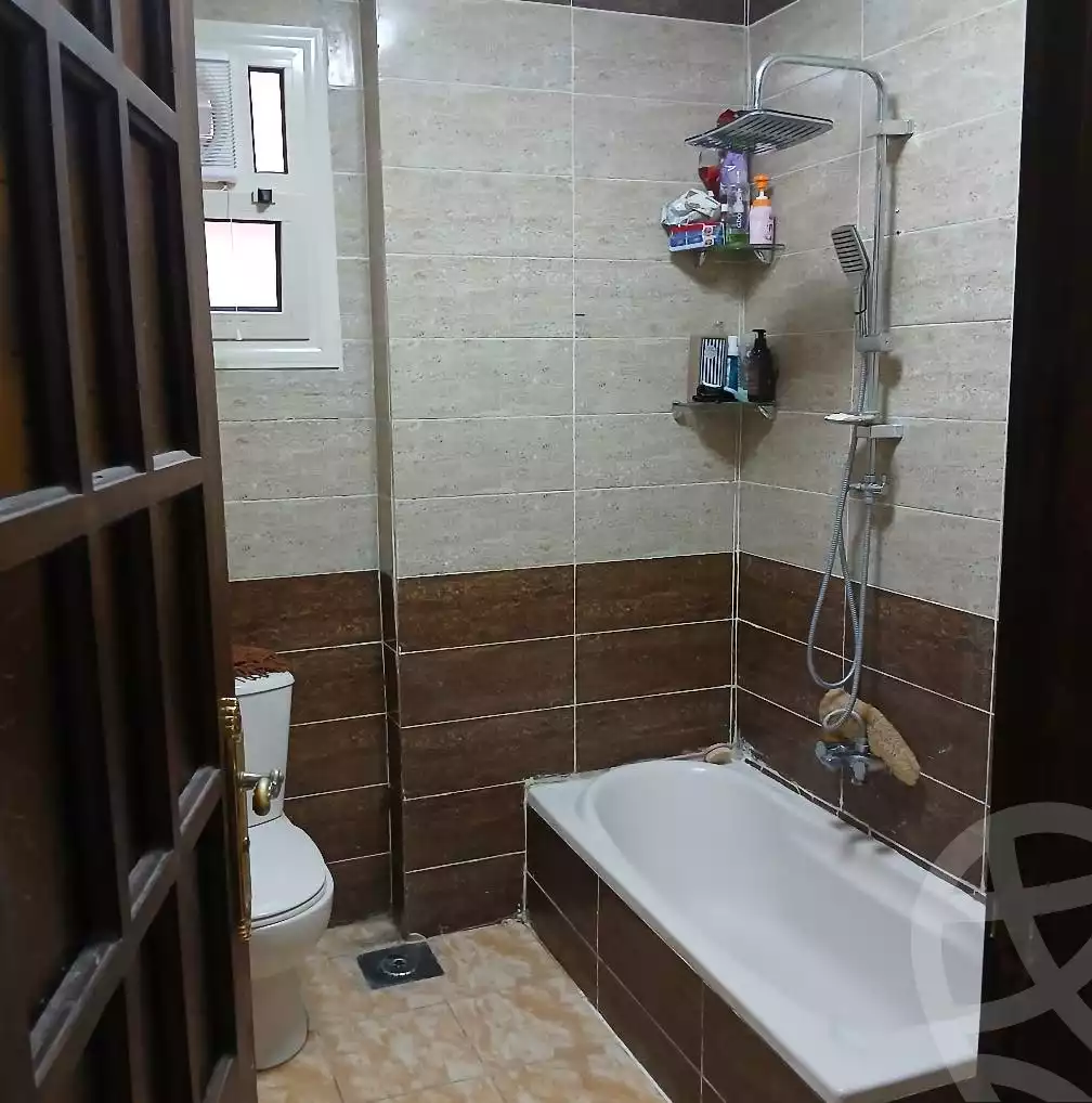 https://aqarmap.com.eg/en/listing/6035716-for-sale-alexandria-el-asafra-al-molazem-basiowni-st