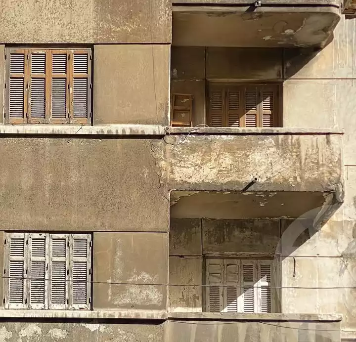 https://aqarmap.com.eg/ar/listing/6015574-for-sale-alexandria-l-zryt-champollion-st