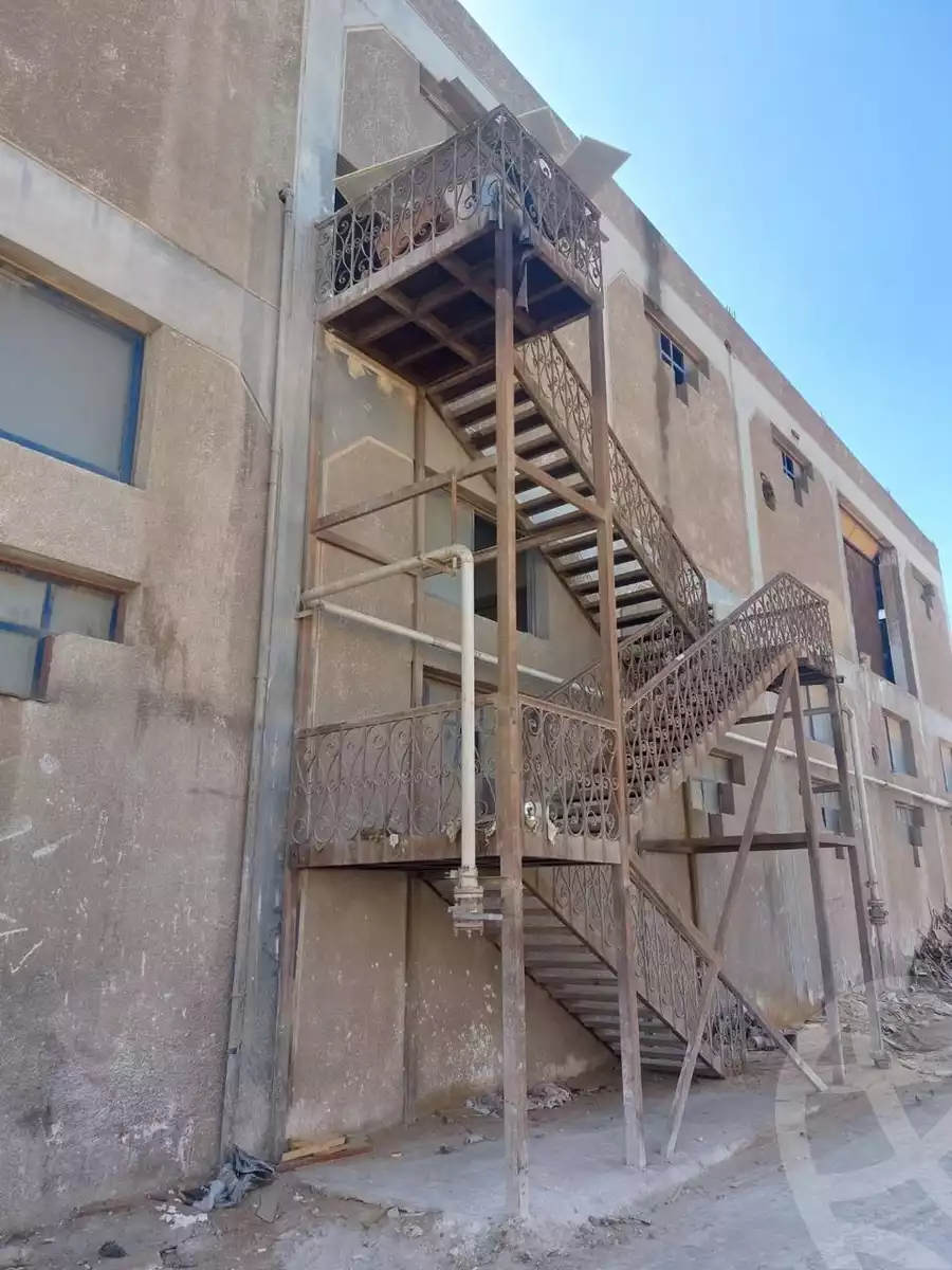 https://aqarmap.com.eg/ar/listing/6036544-for-sale-cairo-al-oubour-el-manateq-el-snaaya-first-industrial-zone