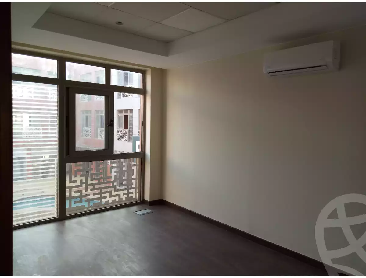 https://aqarmap.com.eg/en/listing/6036984-for-rent-cairo-el-sheikh-zayed-city-compounds-the-courtyard-mall-dorra
