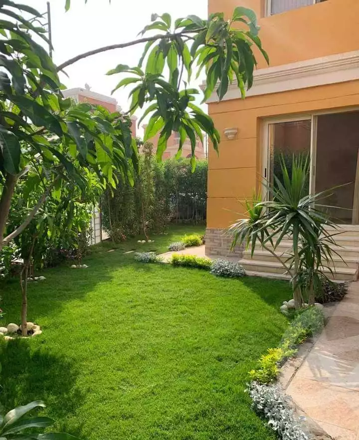 https://aqarmap.com.eg/en/listing/6037138-for-sale-cairo-new-heliopolis-compounds-stella-heliopolis