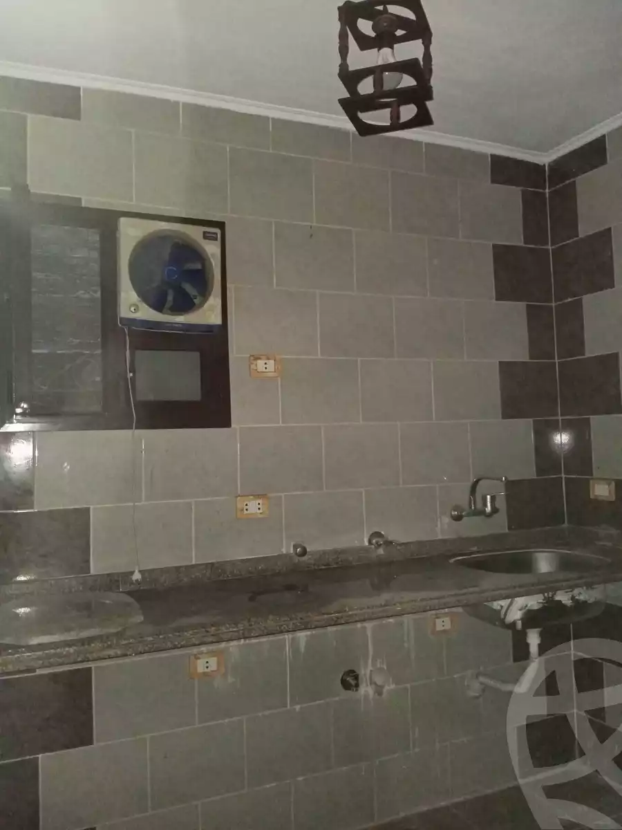 https://aqarmap.com.eg/ar/listing/6038192-for-sale-alexandria-l-jmy-lbytsh-ain-shams-st