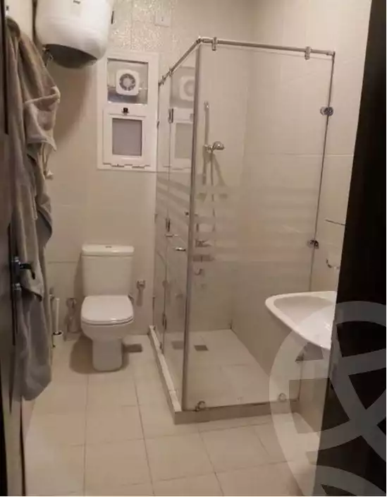 https://aqarmap.com.eg/en/listing/6038351-for-rent-cairo-new-cairo-compounds-hyde-park-centre-ville-hyde-park