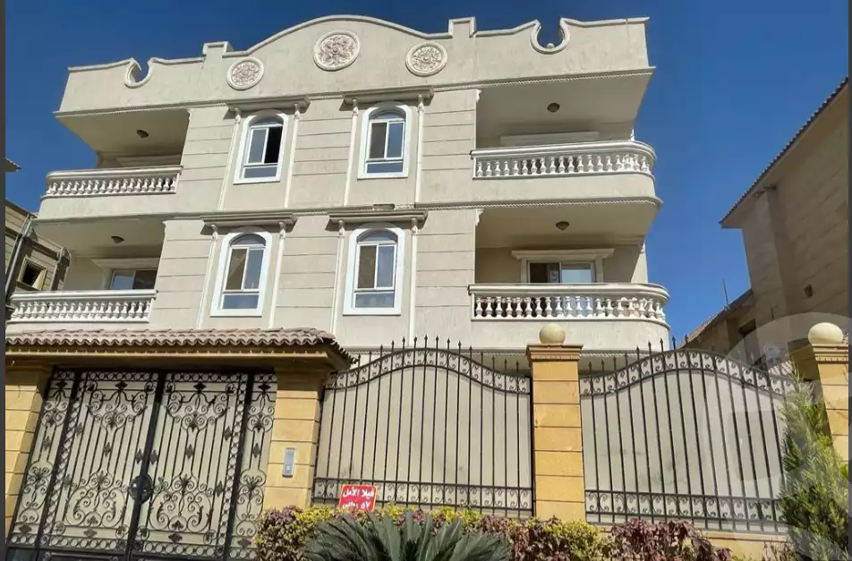 https://aqarmap.com.eg/en/listing/6039928-for-sale-cairo-al-oubour-compounds-golf-city