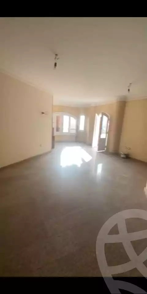 https://aqarmap.com.eg/ar/listing/6040155-for-sale-alexandria-l-jmy-lbytsh-shahr-al-assal-st