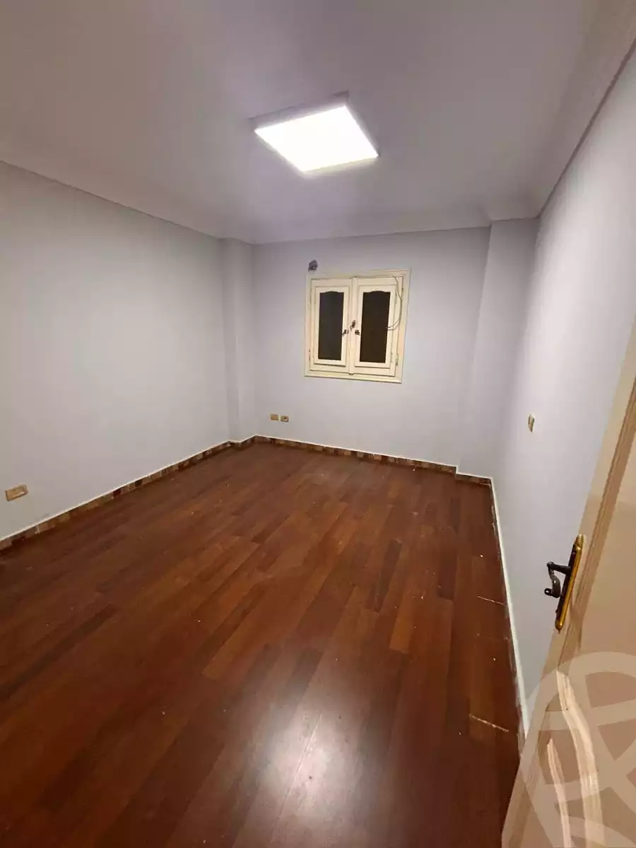 https://aqarmap.com.eg/en/listing/6040342-for-rent-cairo-mokattam