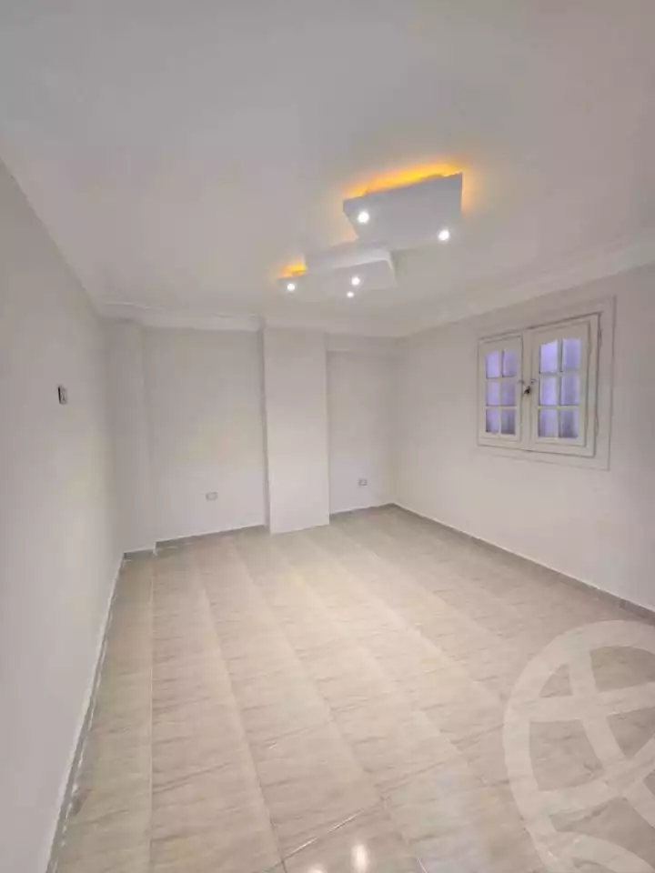 https://aqarmap.com.eg/ar/listing/6040742-for-sale-alexandria-l-jmy-lbytsh-el-hay-st