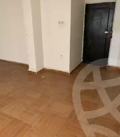 https://aqarmap.com.eg/en/listing/6041033-for-rent-cairo-nasr-city-1st-zone-al-ashraf-shabaan-st