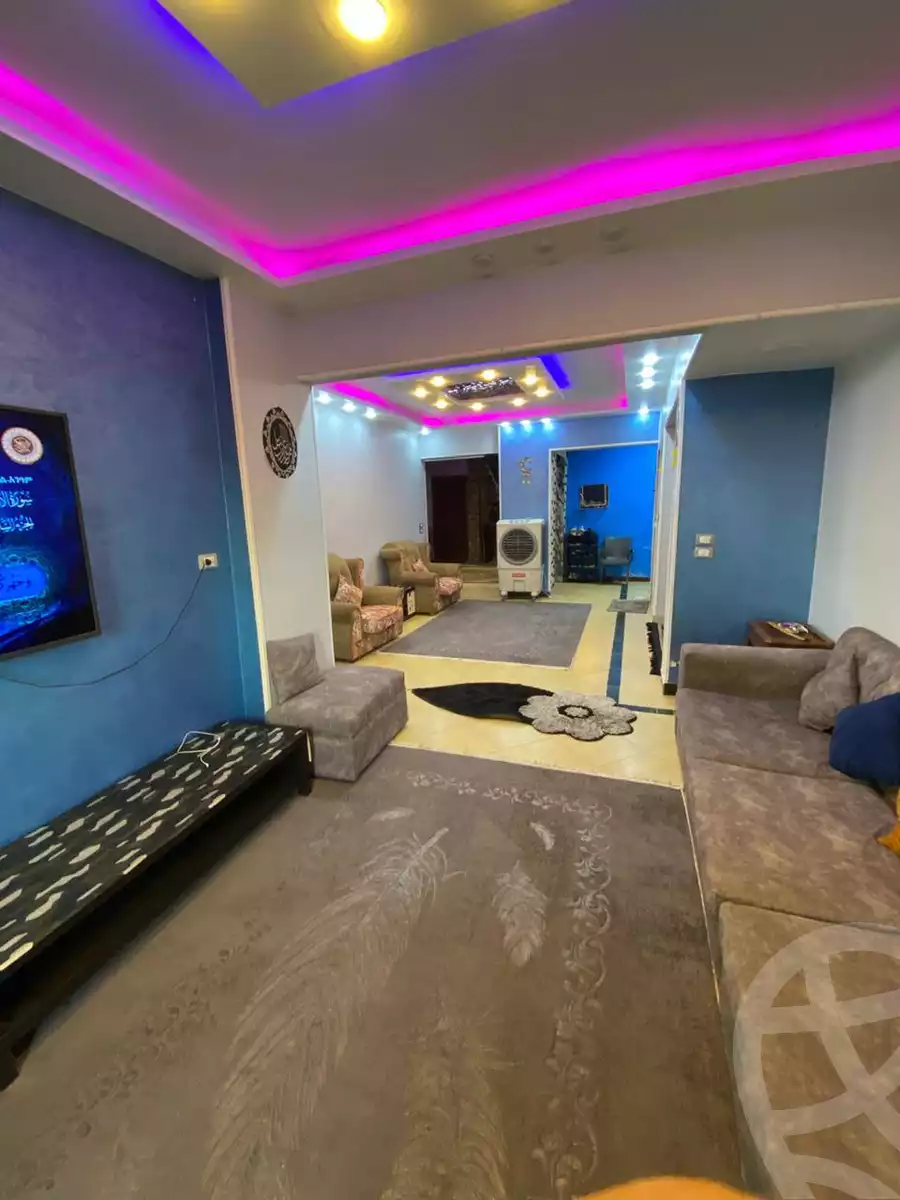 https://aqarmap.com.eg/en/listing/6041148-for-sale-cairo-helwan-helwan-el-sharkeya-heidar-st
