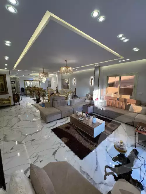 https://aqarmap.com.eg/en/listing/6041287-for-sale-cairo-el-shorouk-lhy-lthlth-grb-neighbourhood-2