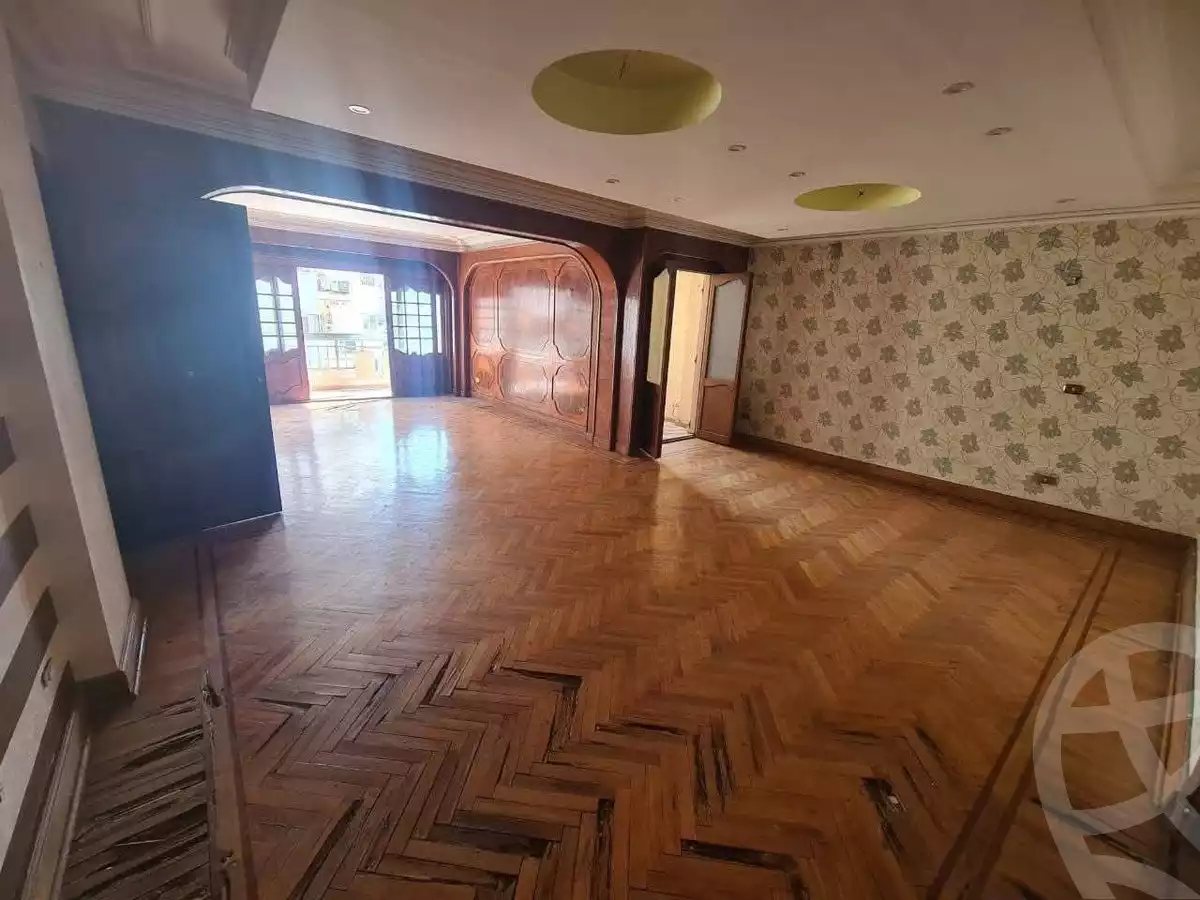 https://aqarmap.com.eg/ar/listing/6041289-for-sale-alexandria-mostafa-kamel-area