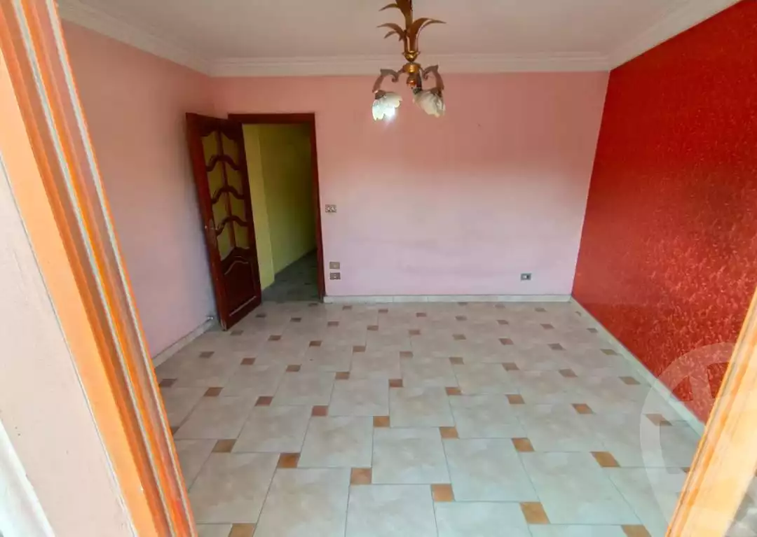 https://aqarmap.com.eg/en/listing/6041407-for-rent-cairo-ain-shams-ahmed-esmat-st