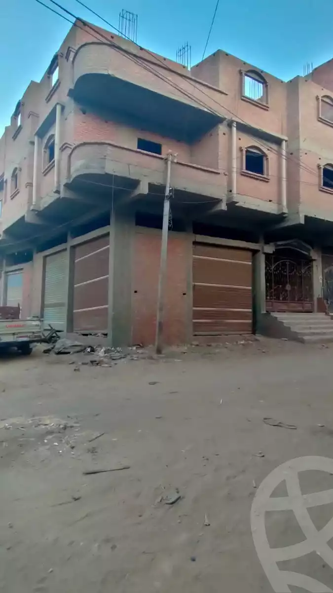 https://aqarmap.com.eg/en/listing/6041490-for-sale-el-fayoum-fayoum-fayoum-city-el-salakhana-st