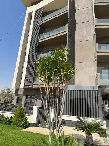 https://aqarmap.com.eg/en/listing/6041742-for-sale-cairo-new-cairo-madinaty-bryfdw