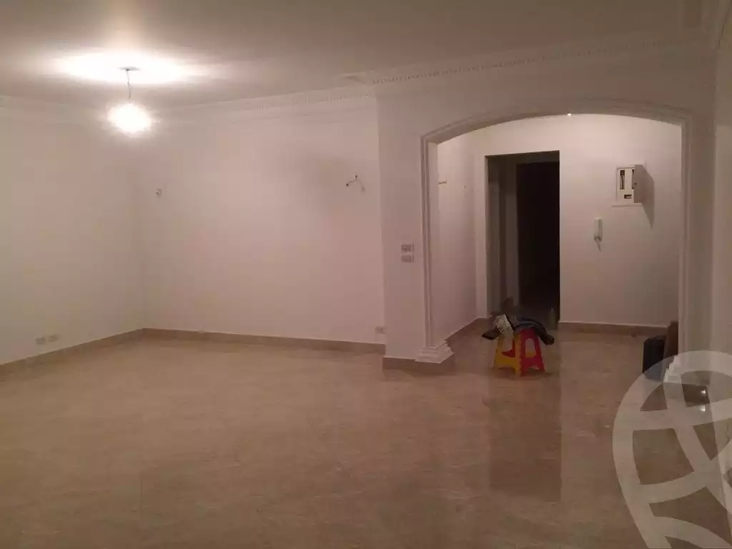 https://aqarmap.com.eg/en/listing/6041871-for-sale-cairo-el-sheikh-zayed-city-compounds-greens