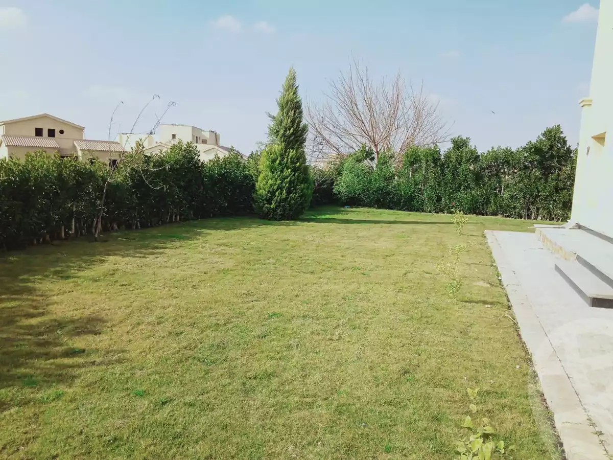 https://aqarmap.com.eg/ar/listing/6042395-for-sale-cairo-new-cairo-madinaty-lmntq-lwl-fylt-madinaty-road