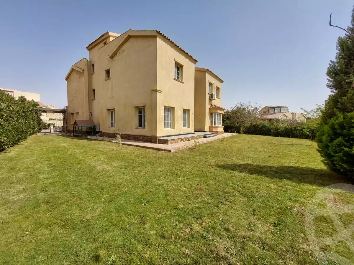 https://aqarmap.com.eg/ar/listing/6042395-for-sale-cairo-new-cairo-madinaty-lmntq-lwl-fylt-madinaty-road