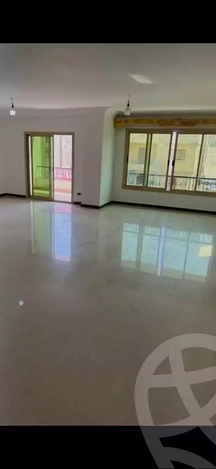 https://aqarmap.com.eg/en/listing/6042974-for-sale-cairo-mokattam-lhdb-l-ly-el-madina-el-monawara-st