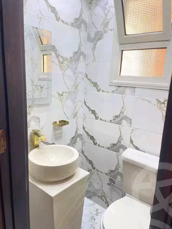 https://aqarmap.com.eg/en/listing/6043107-for-sale-cairo-ain-shams-ahmed-esmat-st