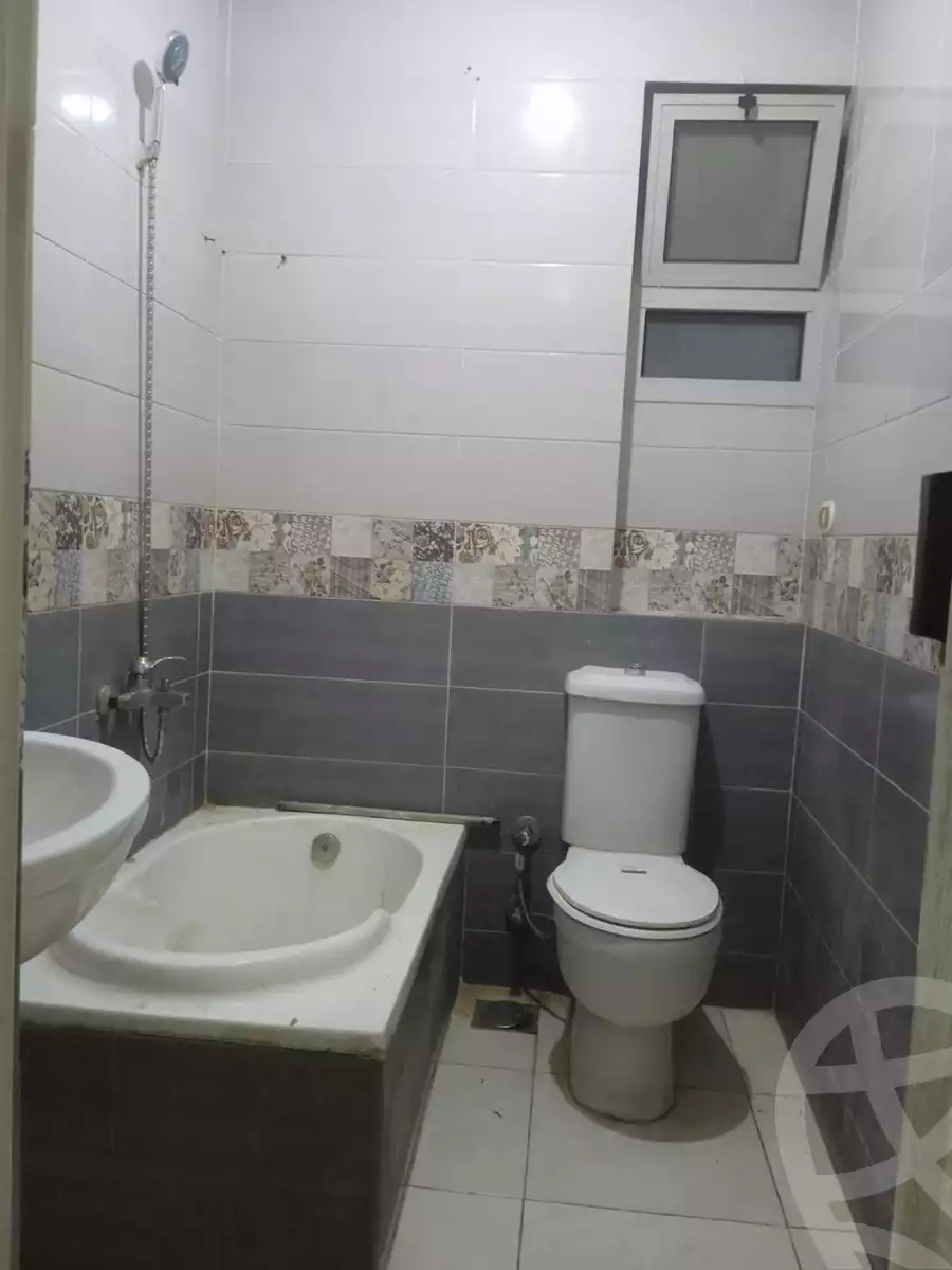 https://aqarmap.com.eg/en/listing/6043359-for-sale-alexandria-lsywf-gamila-abu-herid-st