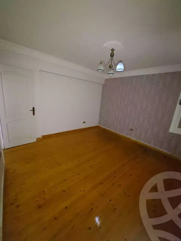 https://aqarmap.com.eg/en/listing/6043671-for-rent-alexandria-ganaklis