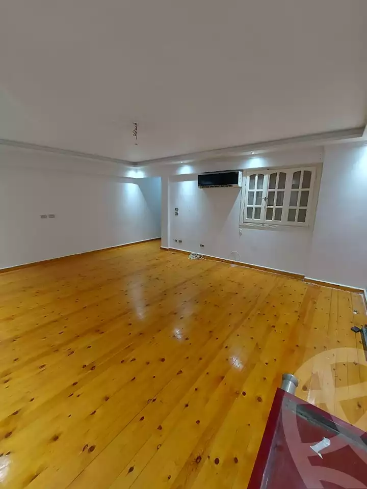https://aqarmap.com.eg/en/listing/6043671-for-rent-alexandria-ganaklis