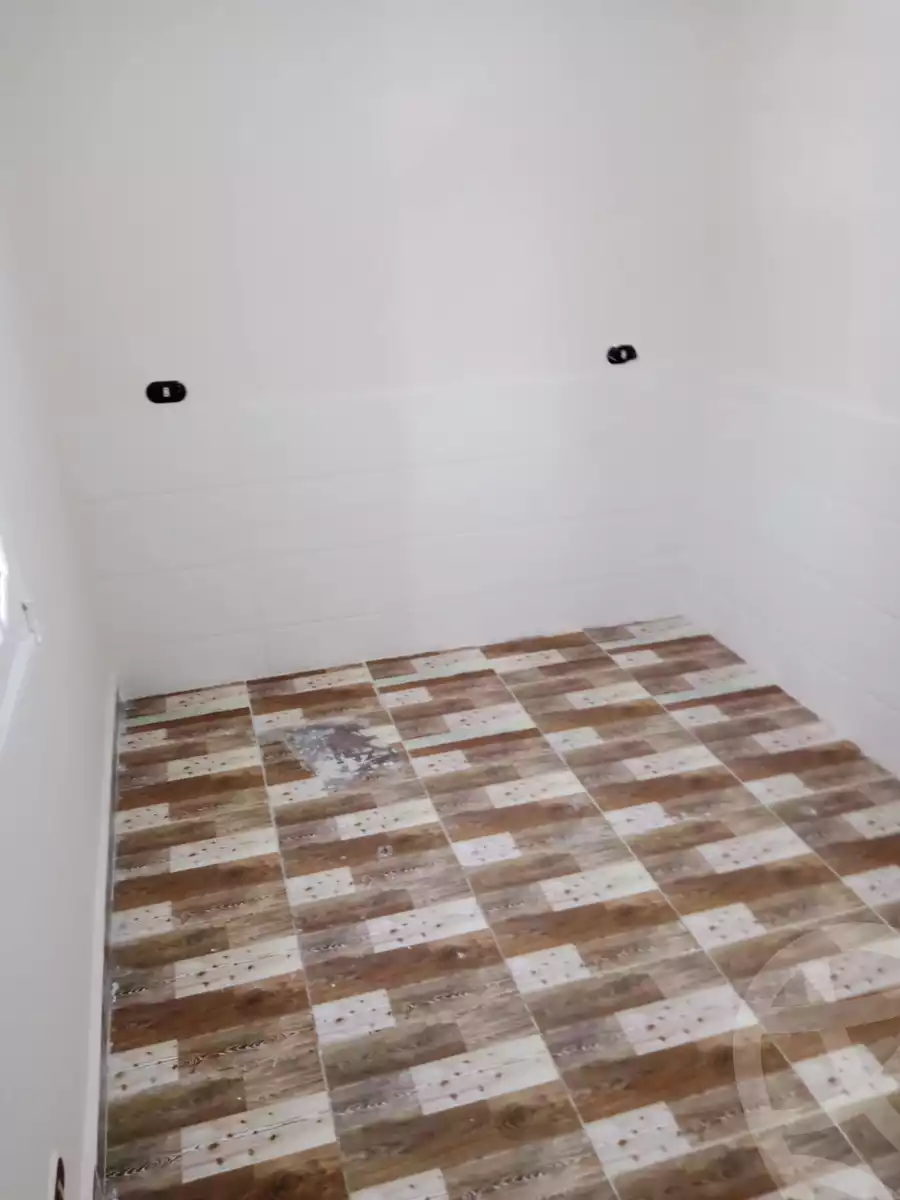 https://aqarmap.com.eg/ar/listing/4962906-for-sale-alexandria-moharram-bey-emberouz