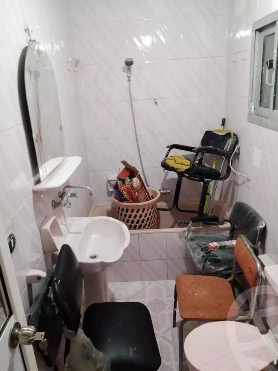 https://aqarmap.com.eg/en/listing/6043933-for-sale-alexandria-moharram-bey-emberouz