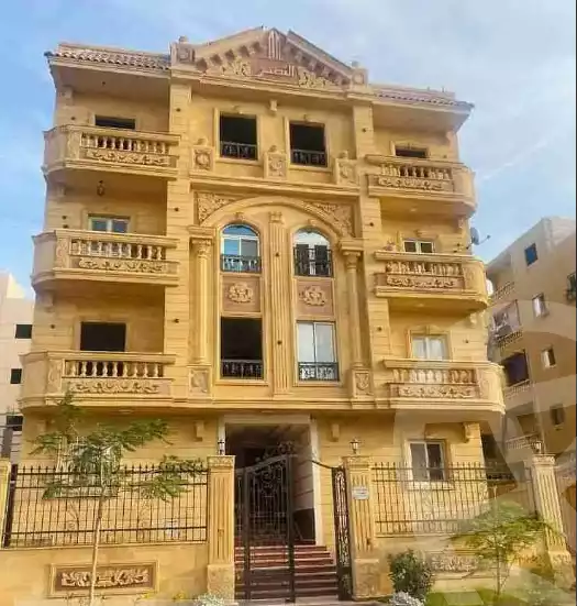https://aqarmap.com.eg/ar/listing/6044030-for-sale-cairo-badr-city-hai-el-ashgar-featured-neighborhood