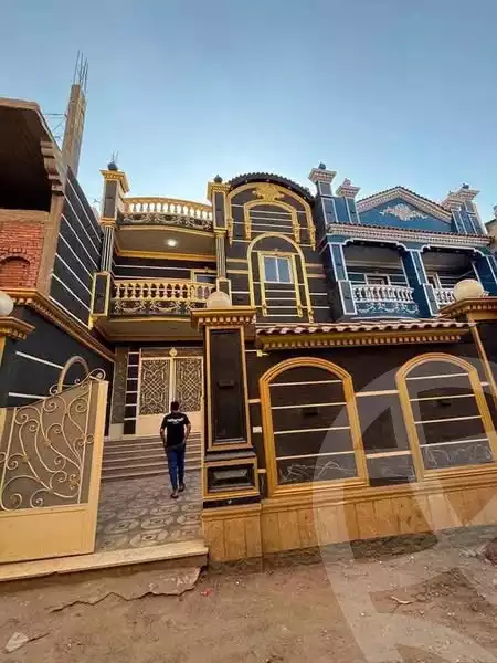 https://aqarmap.com.eg/en/listing/6044038-for-sale-qalyubia-shubra-el-khaima
