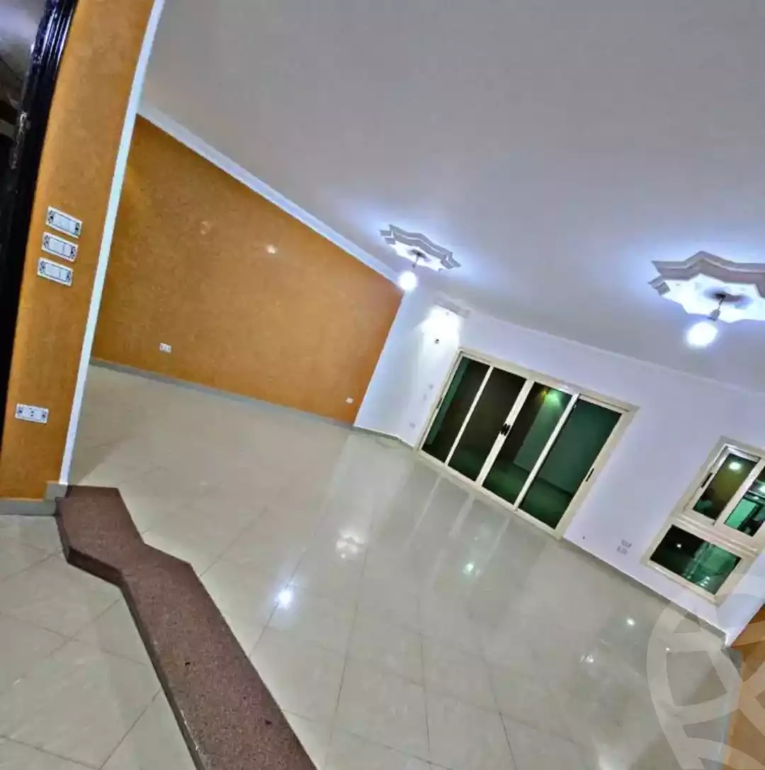 https://aqarmap.com.eg/en/listing/6044129-for-sale-cairo-helwan-helwan-el-sharkeya-mostafa-safwat-st