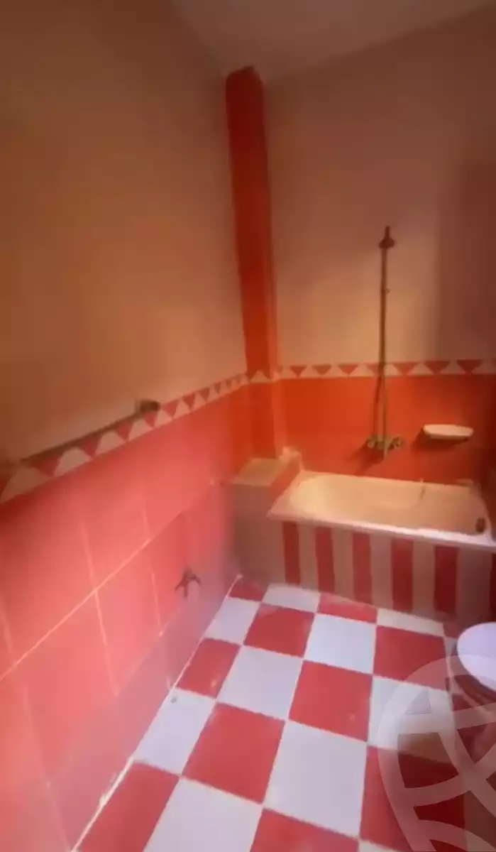 https://aqarmap.com.eg/ar/listing/6044148-for-sale-gharbia-tanta-tanta-city-al-sawafekh-st