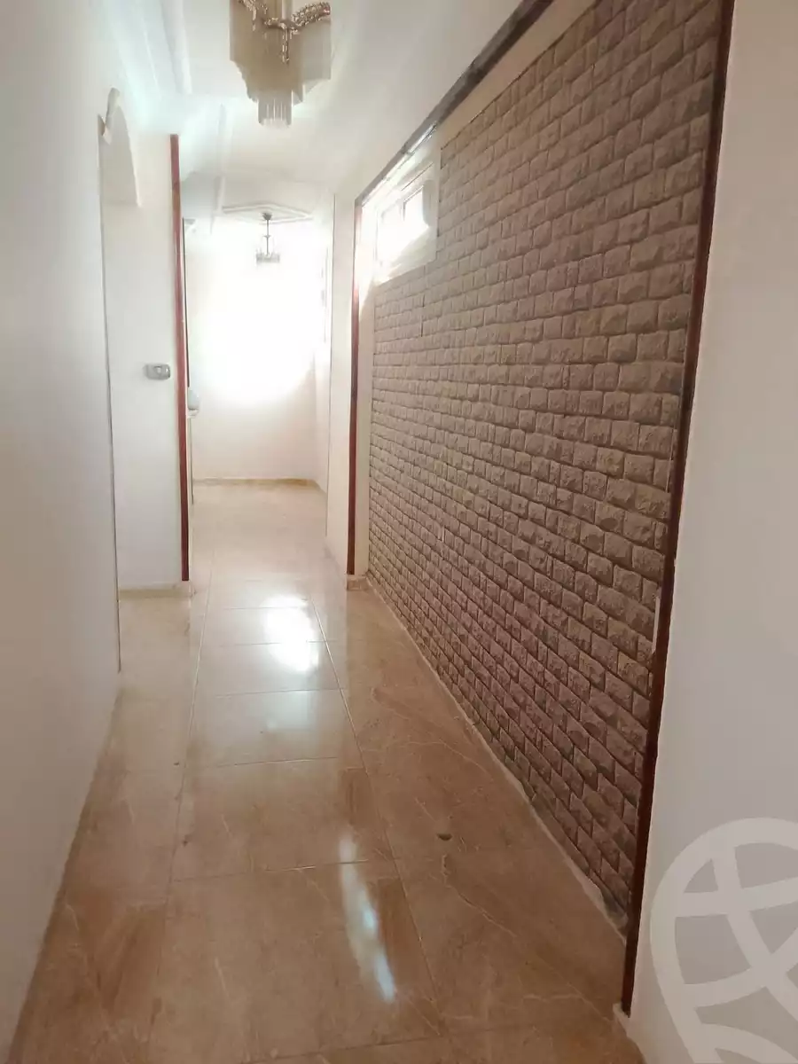 https://aqarmap.com.eg/en/listing/6044692-for-rent-alexandria-l-jmy-lbytsh-al-samalehy-1-st