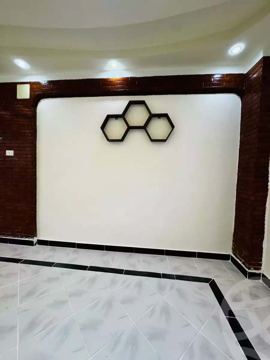 https://aqarmap.com.eg/en/listing/6044759-for-sale-alexandria-l-jmy-el-hanouvel-el-zahraa-city-st