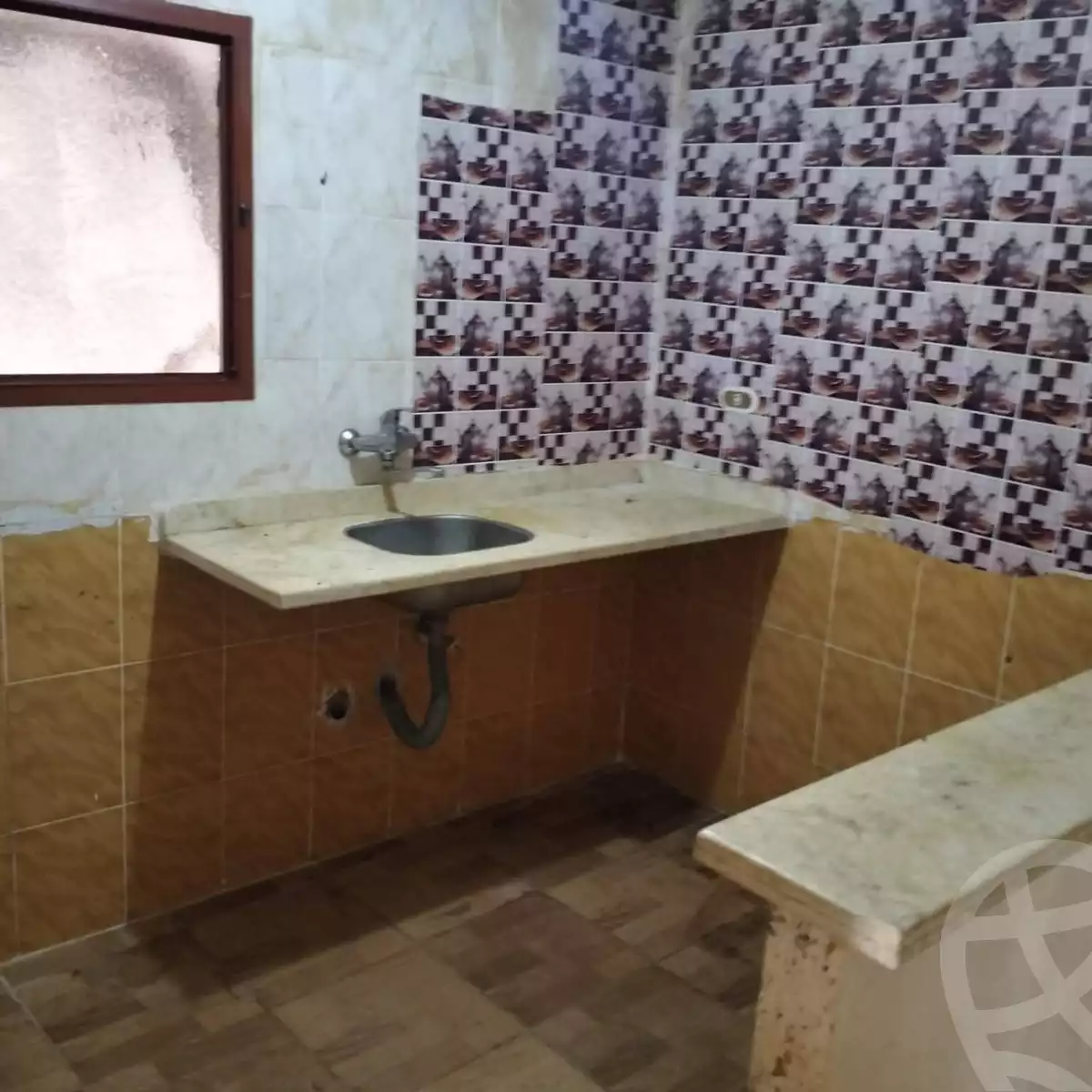 https://aqarmap.com.eg/ar/listing/6044978-for-rent-alexandria-l-jmy-el-kilo-21