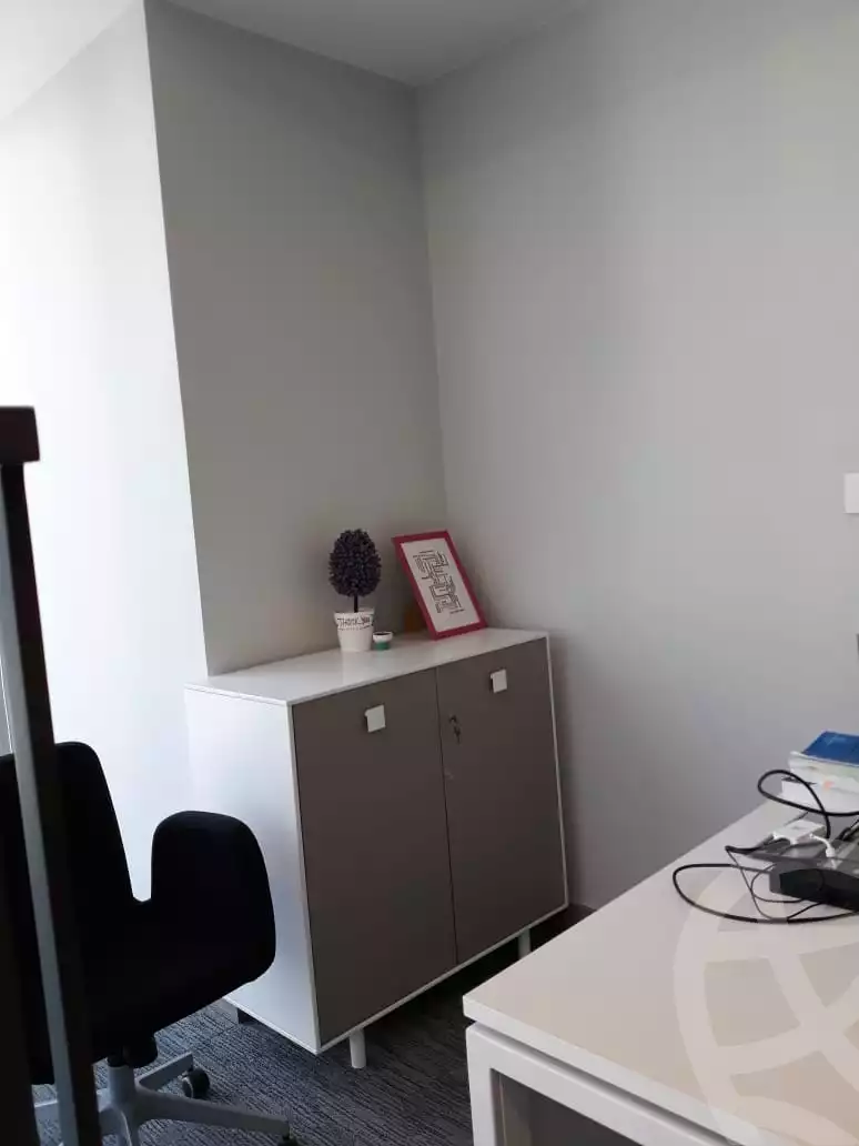 https://aqarmap.com.eg/ar/listing/6046214-for-rent-cairo-new-cairo-gharb-arabila-doctor-hani-maher-st