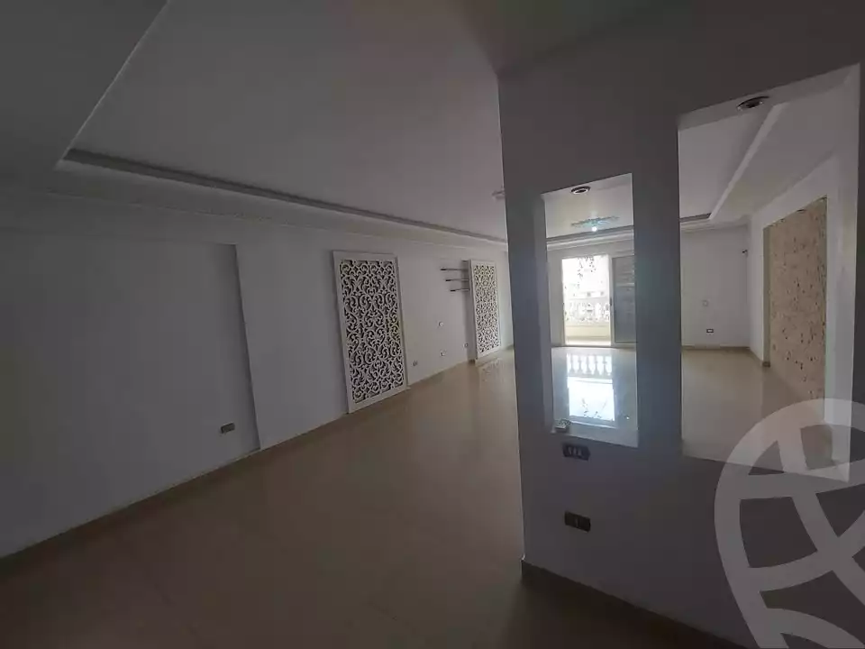 https://aqarmap.com.eg/ar/listing/6046424-for-rent-alexandria-ganaklis