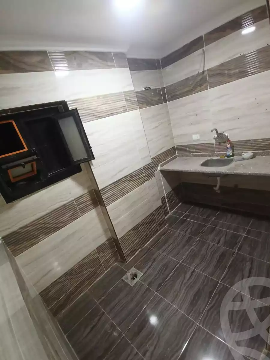 https://aqarmap.com.eg/en/listing/6046822-for-sale-alexandria-l-jmy-el-hanouvel-trablose-st