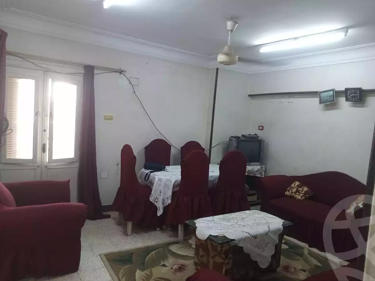 https://aqarmap.com.eg/en/listing/6047082-for-rent-asyut-asyut-city-el-sadat-st