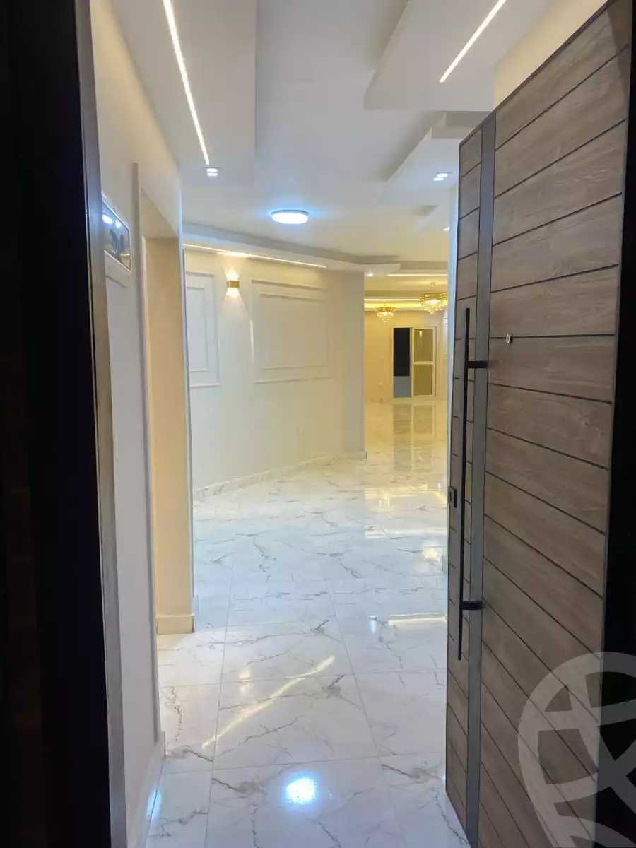 https://aqarmap.com.eg/en/listing/6047205-for-sale-cairo-helwan-helwan-el-sharkeya-borhan-st