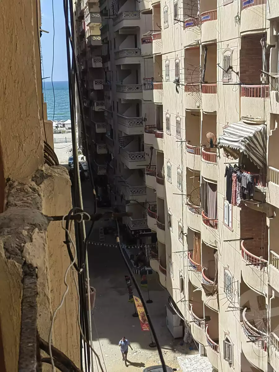 https://aqarmap.com.eg/en/listing/6048047-for-sale-alexandria-l-jmy-el-kilo-21