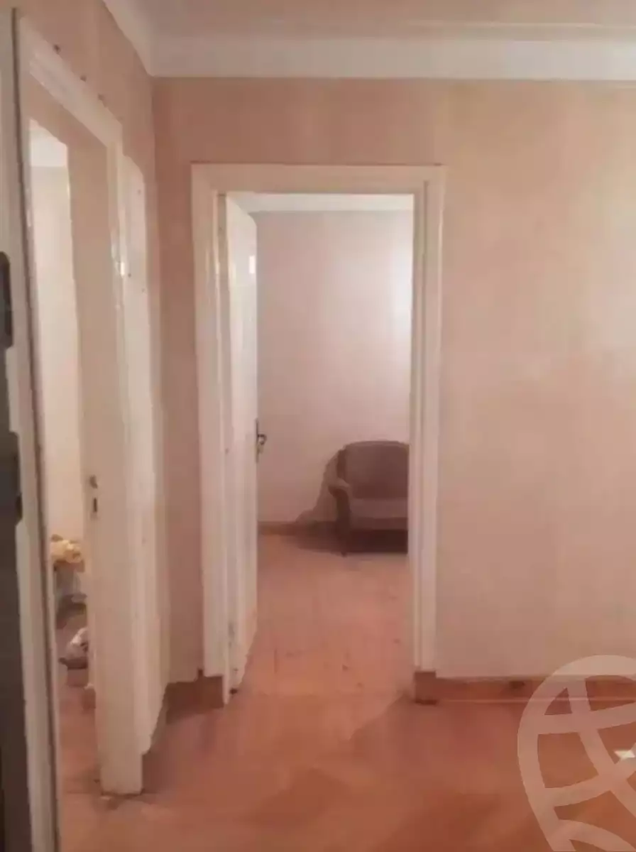 https://aqarmap.com.eg/ar/listing/6049352-for-sale-alexandria-ganaklis-shr-mrtdy-bsh